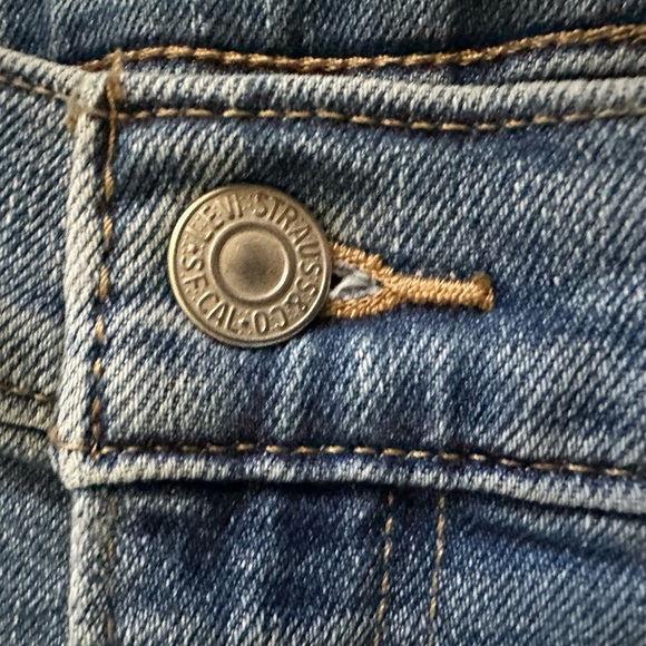 Levi's Mom Jean High Waisted Women's 30 Medium Blue Stretch Denim Distressed - Picture 4 of 12